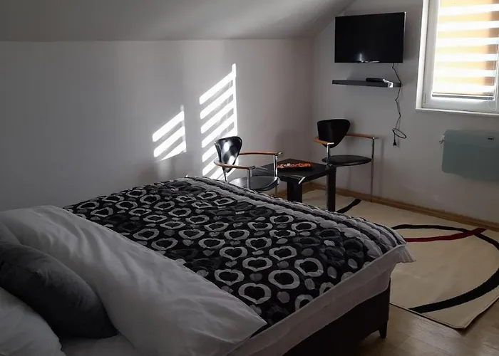 3 شقة سراييفو